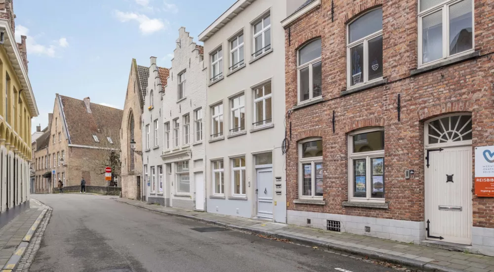 Grondig gerenoveerde duplex in hartje Brugge