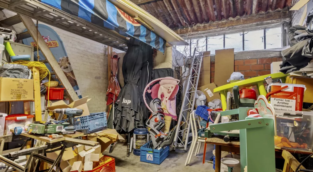 Opbrengsteigendom / Handelspand met woonst en ontwikkelingsmogelijkheden Sterrestraat 2–4, Koekelare