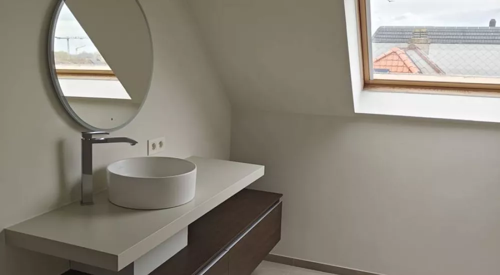 Ruim appartement te Sint-Andries