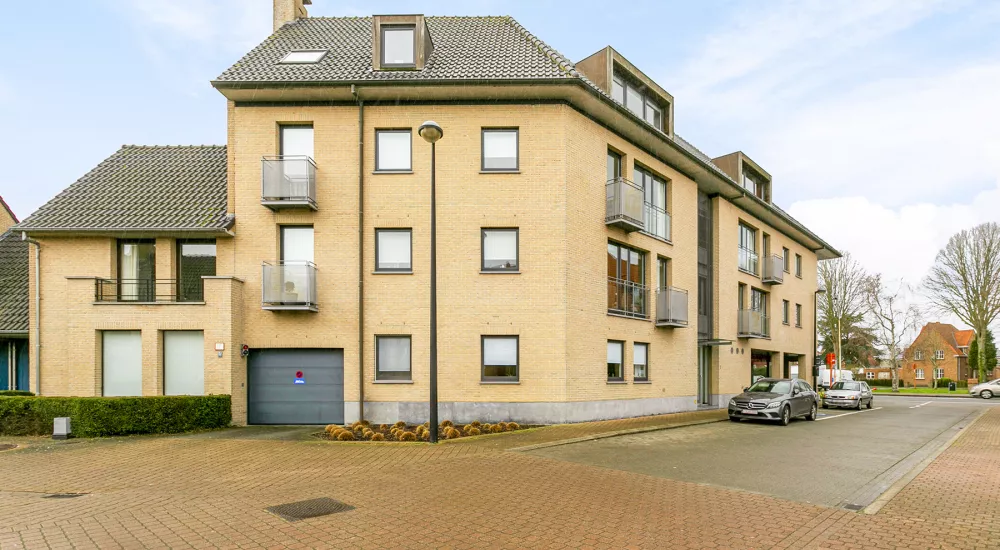 Ruim appartement te Sint-Andries