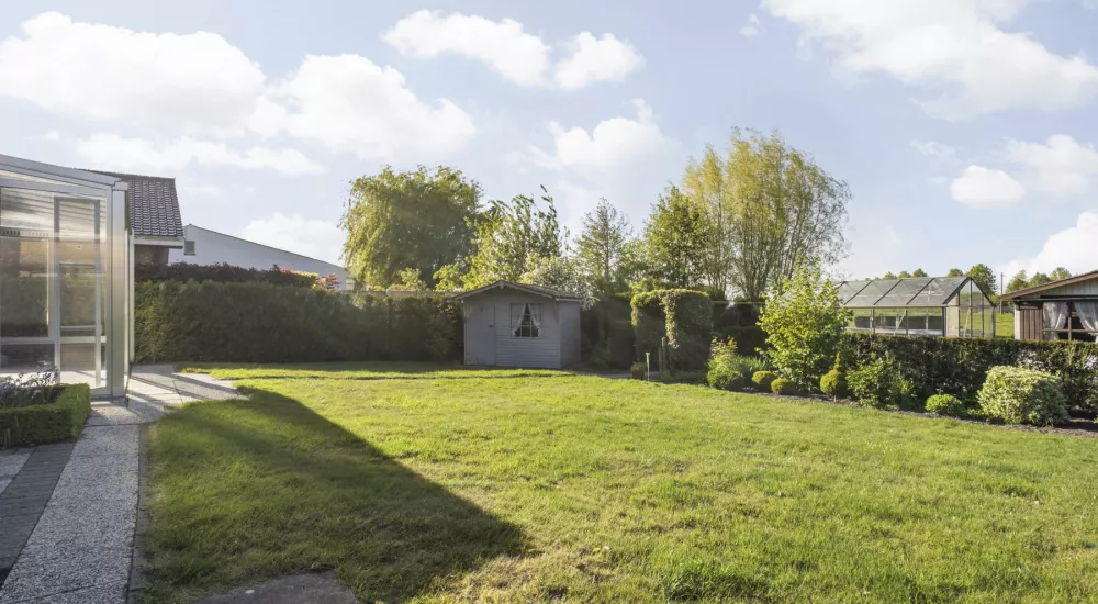 Ruime alleenstaande woning met landelijke verzichten!