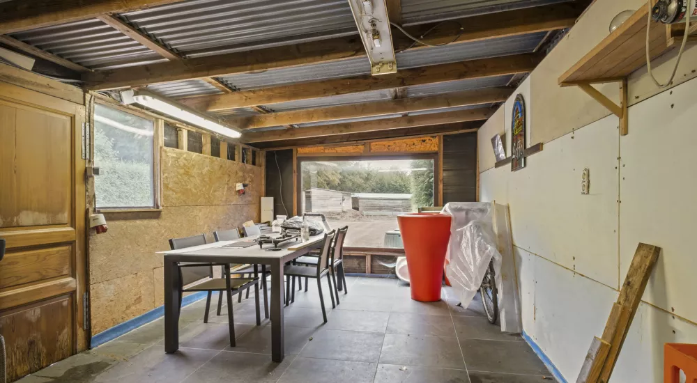 Landelijk gelegen woning in Ruddervoorde met grote tuin 