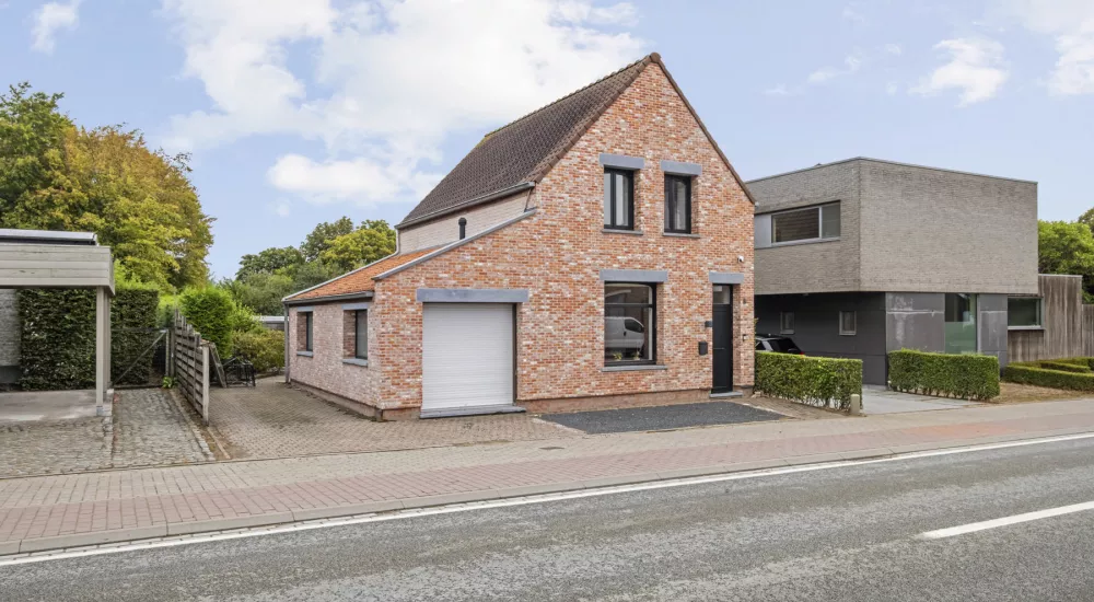 Landelijk gelegen woning in Ruddervoorde met grote tuin 