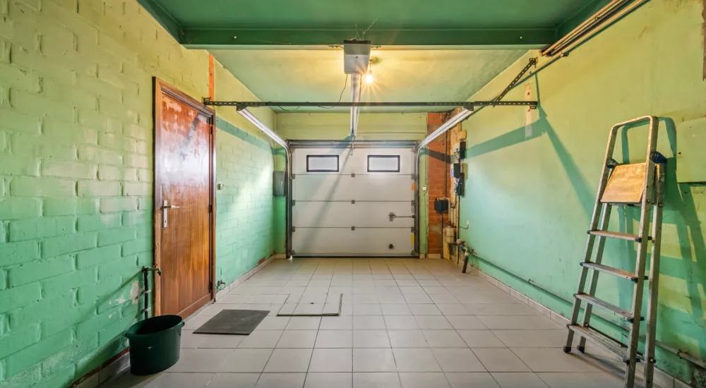 Gezinswoning met garage te Aartrijke