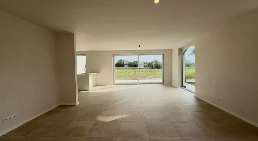 Landelijke nieuwbouwwoning te huur! 