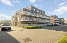 RECENT DAKAPPARTEMENT MET RIANT ZONNETERRAS