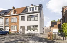 Instapklare woning met 4 slaapkamers op toplocatie te Sint-Andries