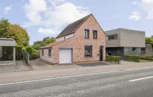 Landelijk gelegen woning in Ruddervoorde met grote tuin 